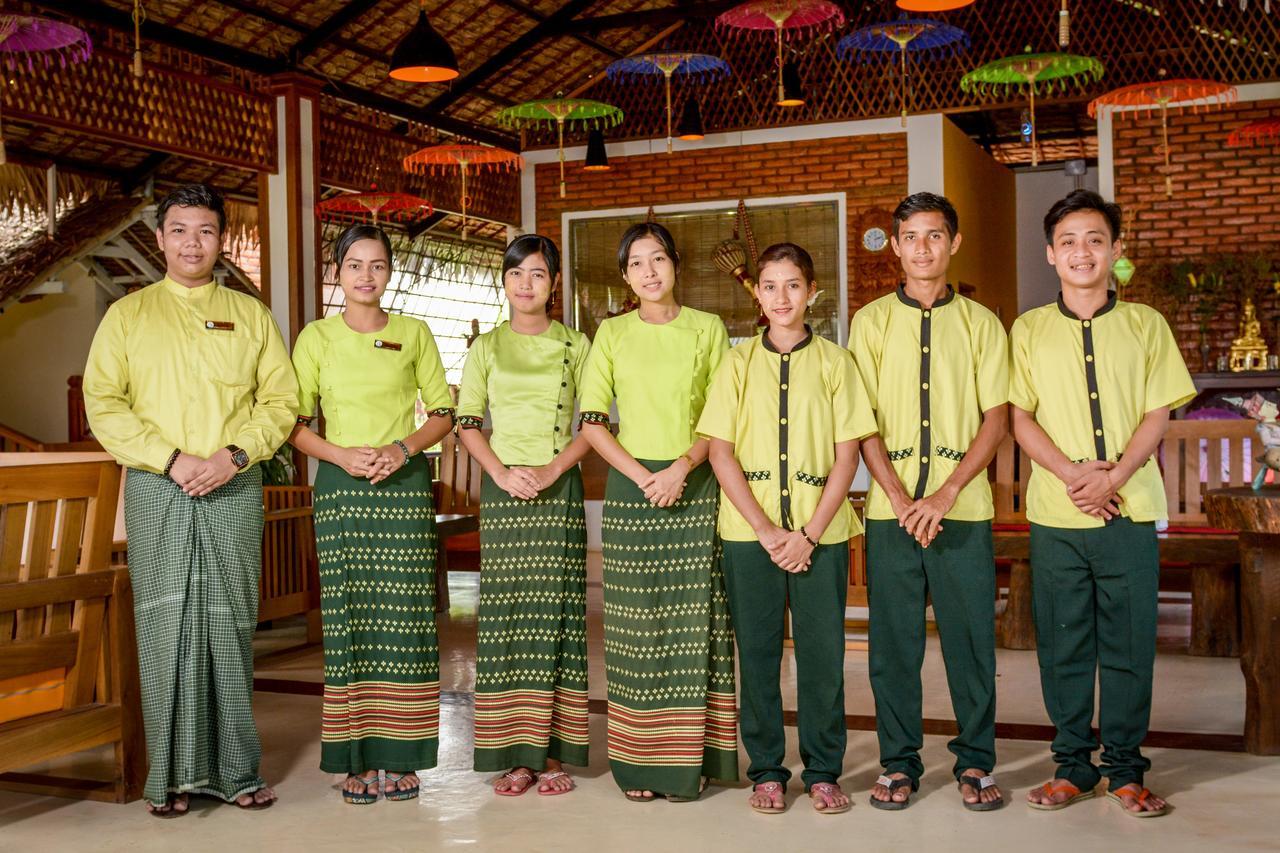 โรงแรมควีน จามเทวี มะละแหม่ง ภายนอก รูปภาพ